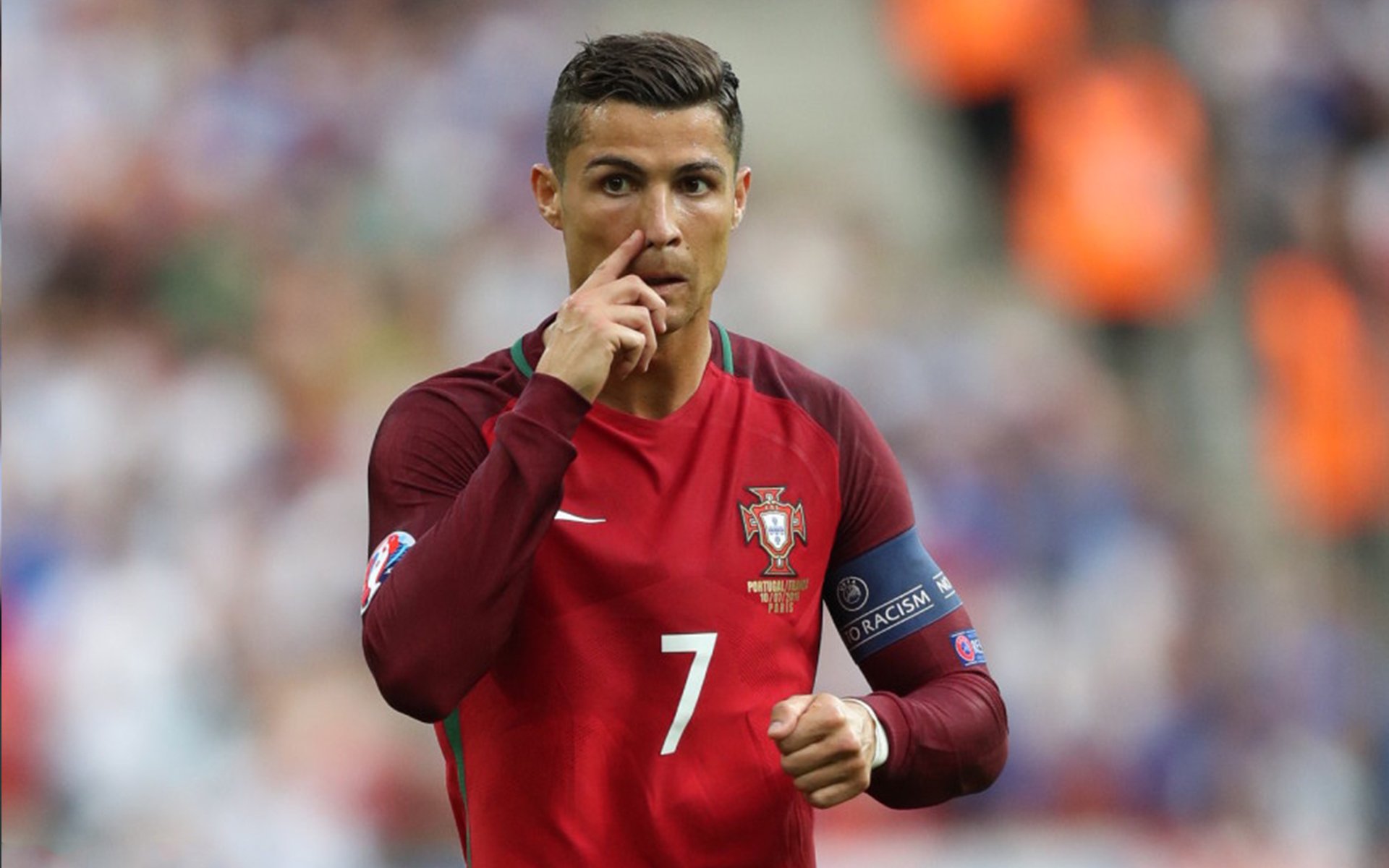 比赛期间商业赞助激增，俱乐部收入大幅提升，赞助商对俱乐部的意义