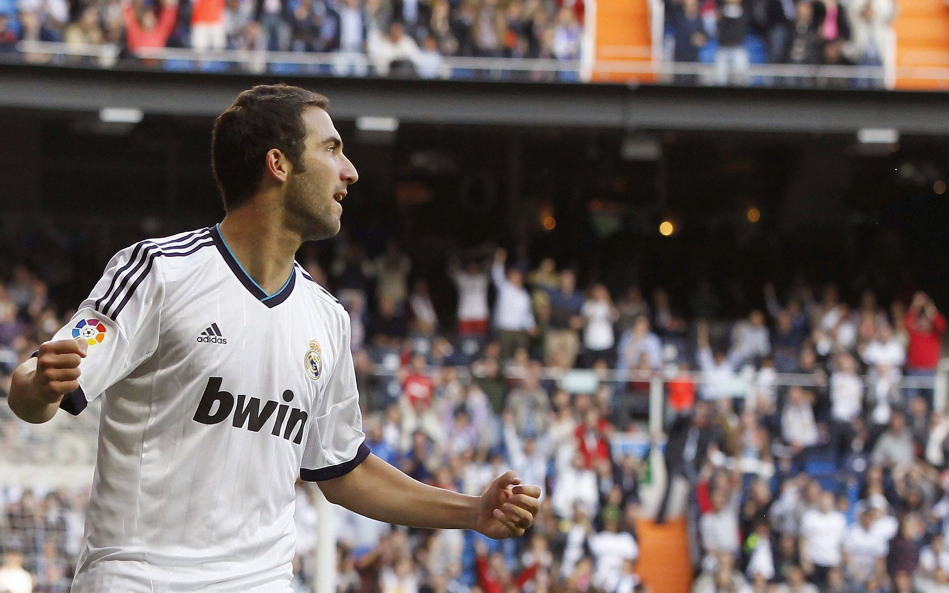 热火主场音响系统全面升级营造比赛氛围，热火新主场